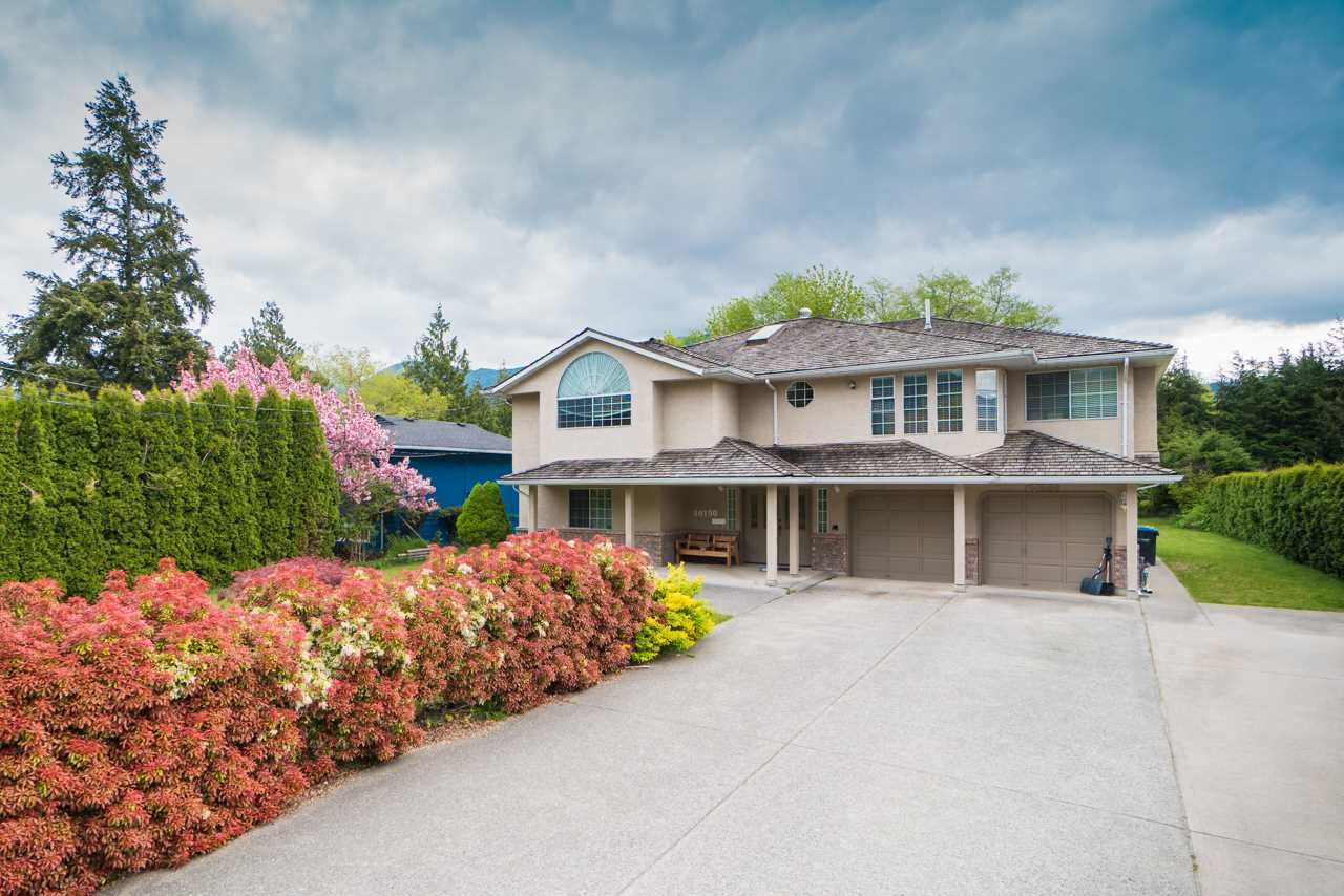 I have sold a property at 40190 Diamond Head RD in Squamish
